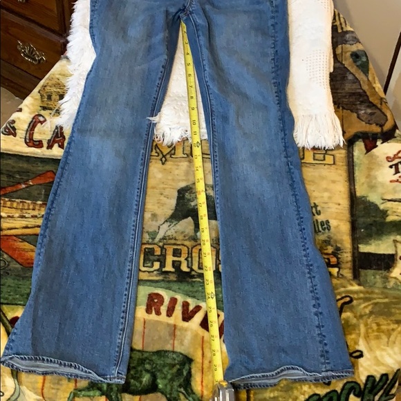 Not Available - Picture 3 of 3